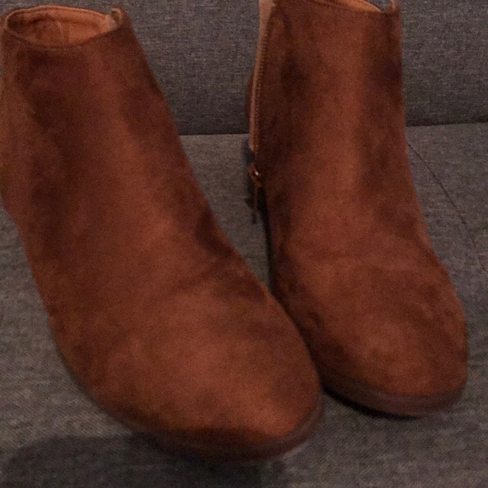 Ankle boots